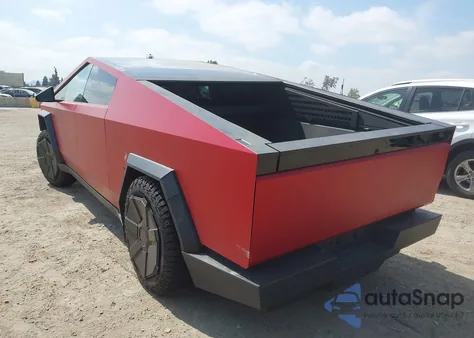 2024 Tesla Cybertruck All-Wheel Drive from USA, damaged, VIN 7G2CEHED7RA005181